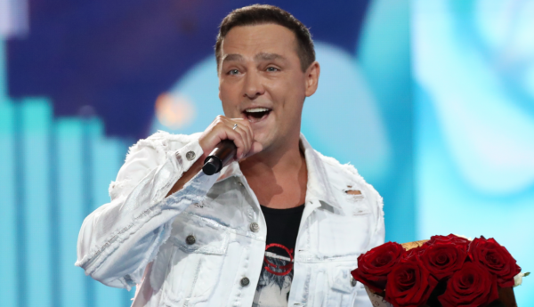 Диск с автографом Шатунова выставили на продажу за миллион рублей