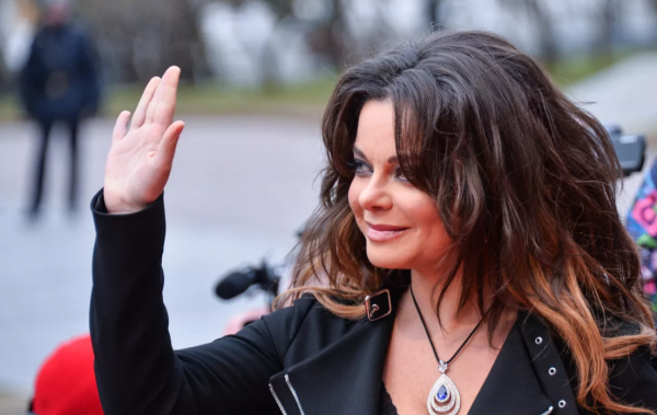 Королева рассказала о снимаемой для сына квартире