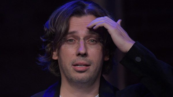 «Семья — это сила!» Галкин показал фотографию с женой и детьми