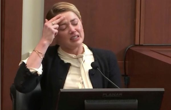 У Эмбер Херд серьезные проблемы