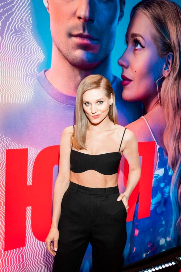 1 Асмус с Козловским представили совместный сериал в Москве Актеры на премьере проекта «Люся»