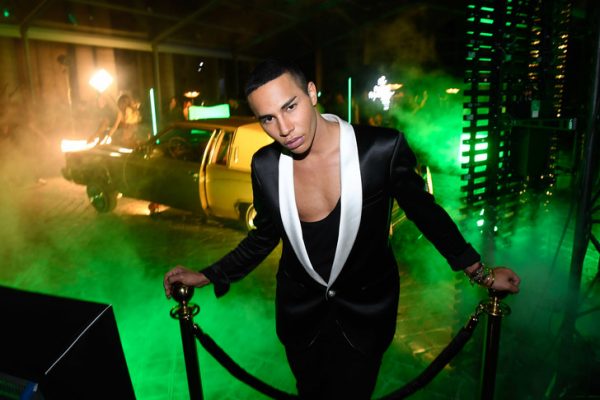 Дизайнер Balmain, едва не погибший в огне, продолжает скрывать раны от ожогов под одеждой