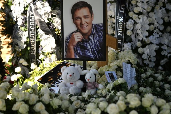 Могила Шатунова взята под охрану