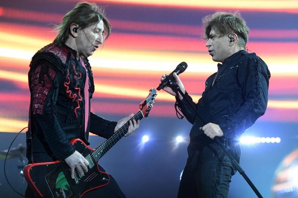 Стали известны гонорары группы «Би-2» за выступления на корпоративах