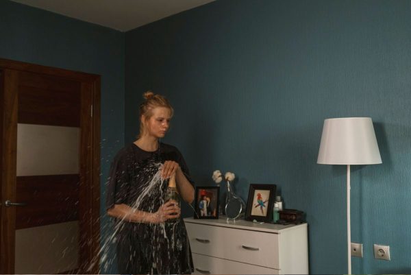 13 Бортич снимается в новой роли: первые кадры комедии «Я — богиня» Актриса сыграет девушку, пытающуюся обрести счастье после развода