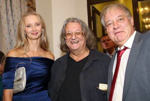 «Коташенко за Градского вышла по расчету, второй брак будет по любви!»: ясновидящая предрекла судьбу вдовы артиста