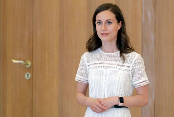 Откровенные декольте и завтраки за счет бюджета: на чем еще, кроме пьяных танцев, обжигалась премьер-министр Финляндии