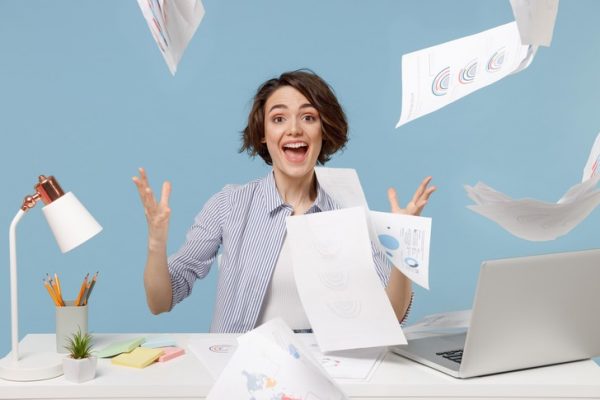 Систематизируем, расхламляем и контролируем: лайфхаки правильного хранения документов и книг