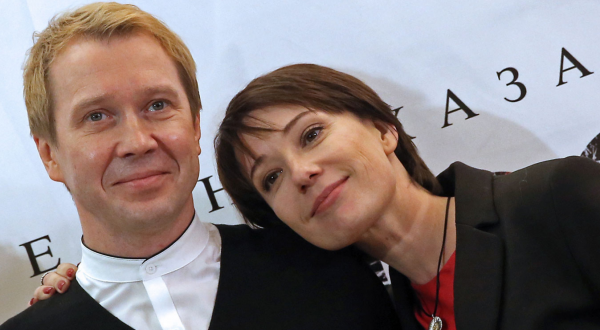 «Запретили выходить»: Хаматова сделала неожиданное заявление о Миронове