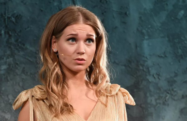 Агент Асмус прокомментировала возбуждение дела против актрисы