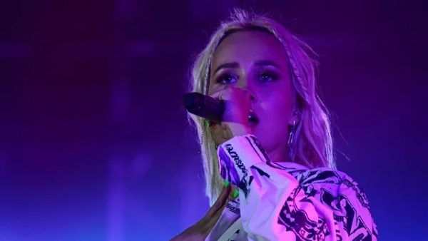 Клава Кока подаст в суд после скандала во Владивостоке