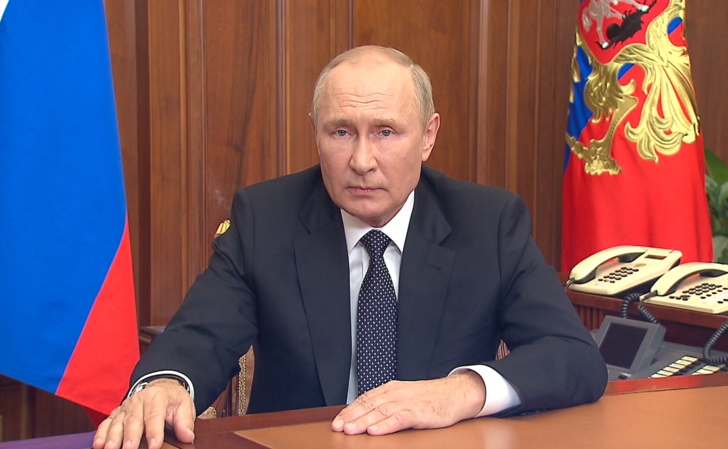 Путин подписал закон о лишении свободы за отказ участвовать в военных действиях