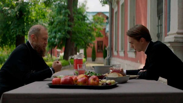 1 Власенко и Бодрова снялись в фильме «Страсти по Матвею»: первые фото Картина расскажет необычную историю любви алтарника и художницы