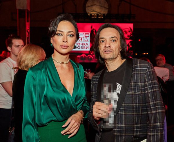 БДСМ-костюм и корона на голове: как выглядит Miss Maxim-2022