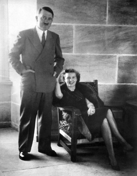 Адольф Гитлер и Ева Браун 