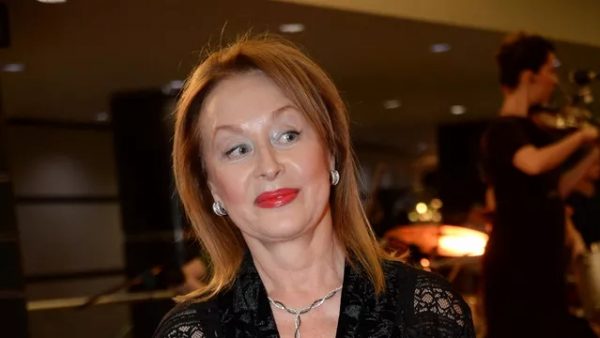Лариса Удовиченко отреагировала на слухи о переезде во Францию