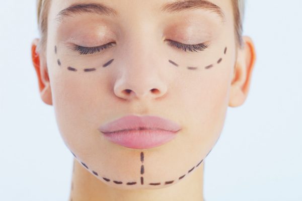 Пластические операции, где вероятность осложнений будет больше всего