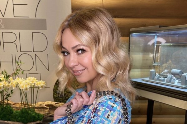 Рудковская публично обратилась к Собчак, которая отказалась покидать Россию