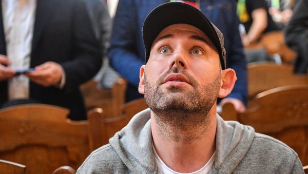 Стас Барецкий заявил, что Слепаков должен ему несколько млн долларов