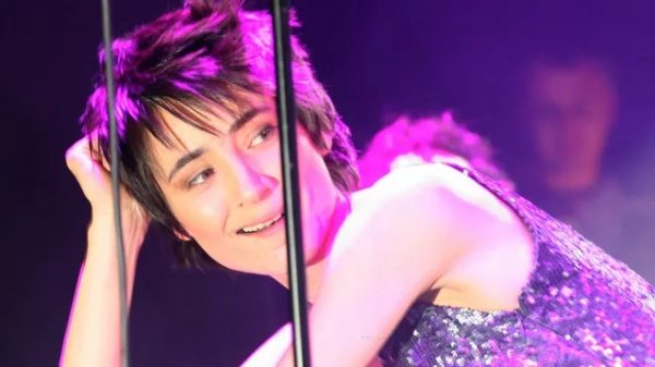 Земфиру сняли с российских радиостанций