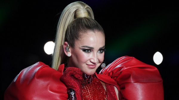 Бузова не смогла ответить на вопрос школьной программы