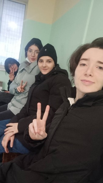 «Если бы мы не решились на побег, то свели бы счеты с жизнью»: сестры из Дагестана рассказали Woman.ru, как им удалось сбежать от насилия