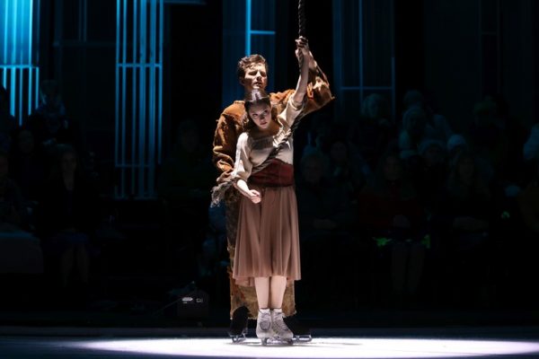Тотьмянина после падения решилась на рискованный номер, а Медведева упала в объятия Федорова: Woman
