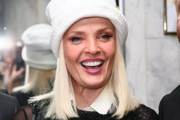 «Друзья-украинцы сказали петь на русском»: Лайма Вайкуле поиздевалась над российскими фанатами