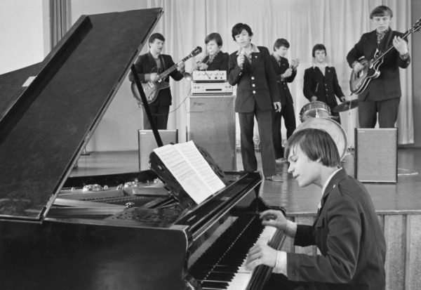 Куда пропал Сережа Парамонов — советский Робертино Лоретти