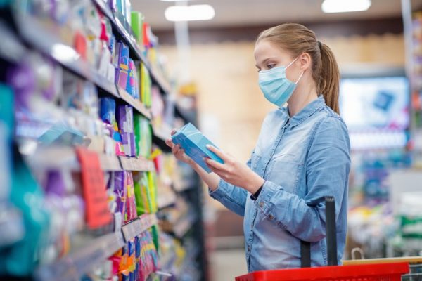 Болит живот, а месячных нет: что делать?