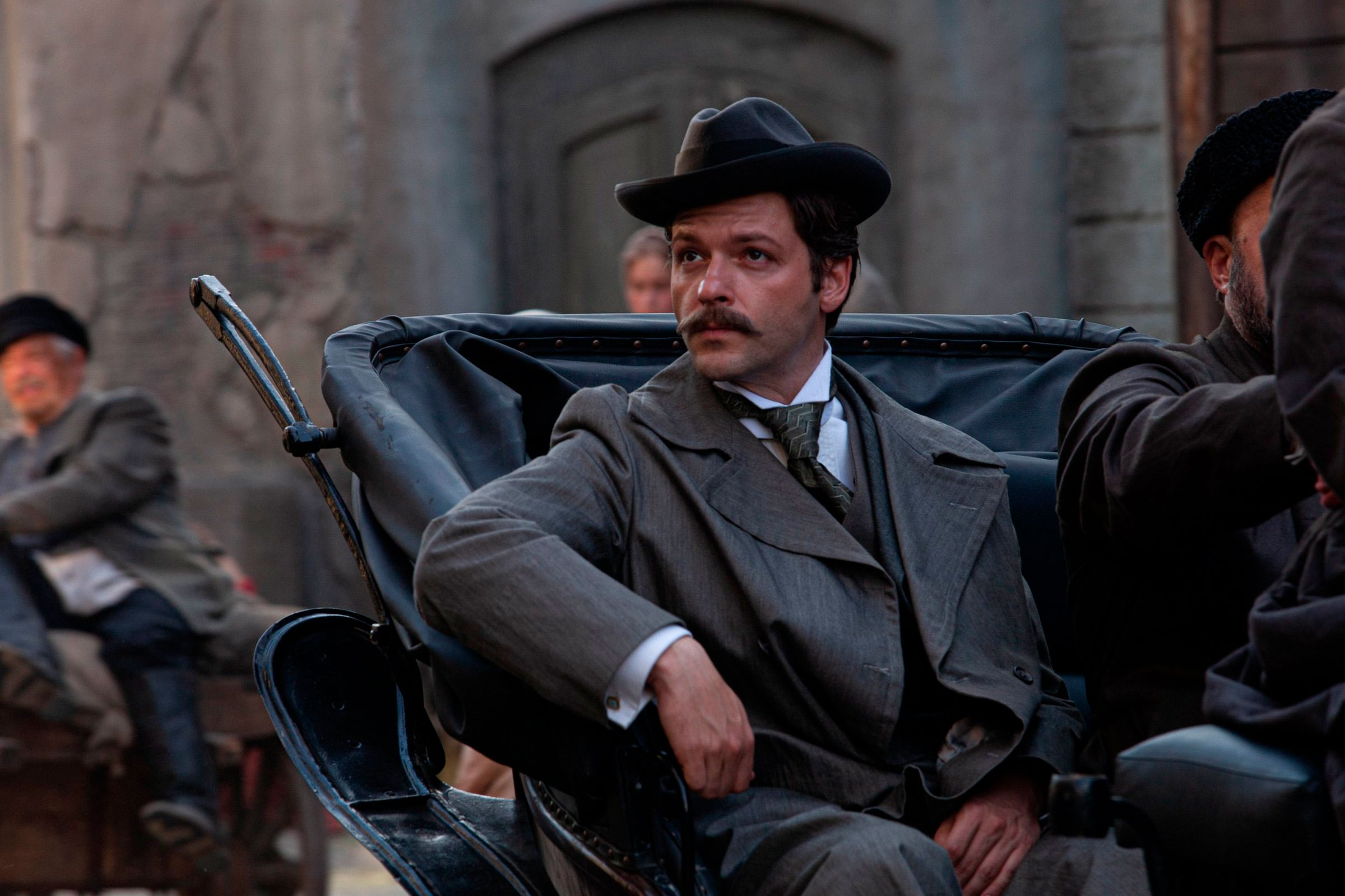 Крюков играет Станиславского в фильме Шахназарова: первые кадры и трейлер