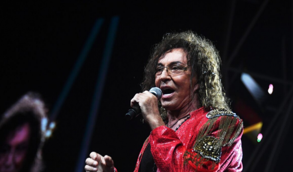 Киркоров выложил снимок с опухшим Леонтьевым в шапочке