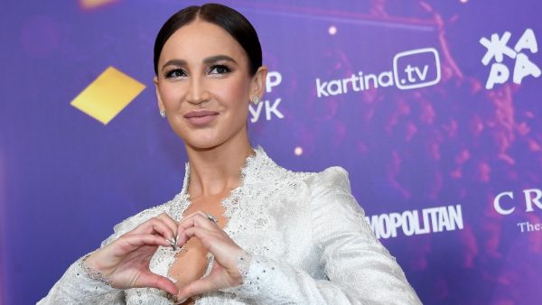 Бузова поделилась планами отправить свой клип на Каннский фестиваль