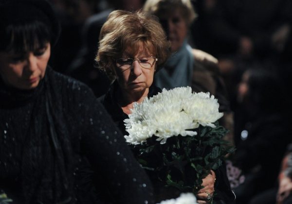 На Лию Ахеджакову просят возбудить три уголовных дела