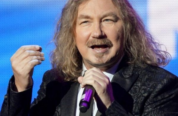 Николаев регистрирует товарный знак «Выпьем за любовь»