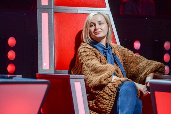 Полина Гагарина призналась, что рыдала из-за сравнений с Пелагеей