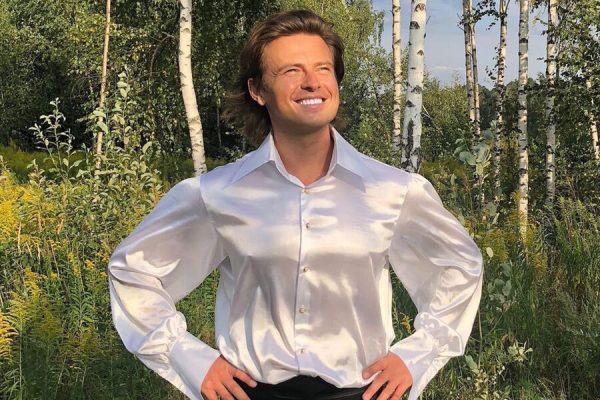Прохор Шаляпин рассказал, что приобрел участок с «сарайчиком» в Подмосковье