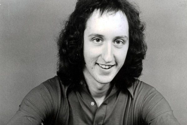 Умер гитарист группы Alan Parsons Project Йен Байрнсон