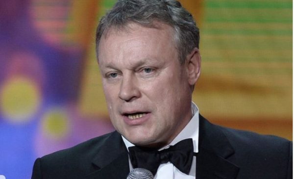 Жигунов публично поскандалил с режиссером Дружининой.