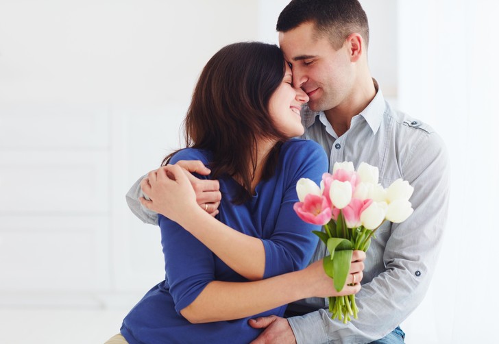 Как понять в начале отношений, подходит ли вам мужчина: 4 совета от семейного терапевта