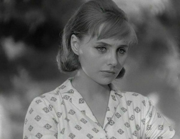 Скончалась актриса Мария Стерникова — в последние годы она болела Альцгеймером