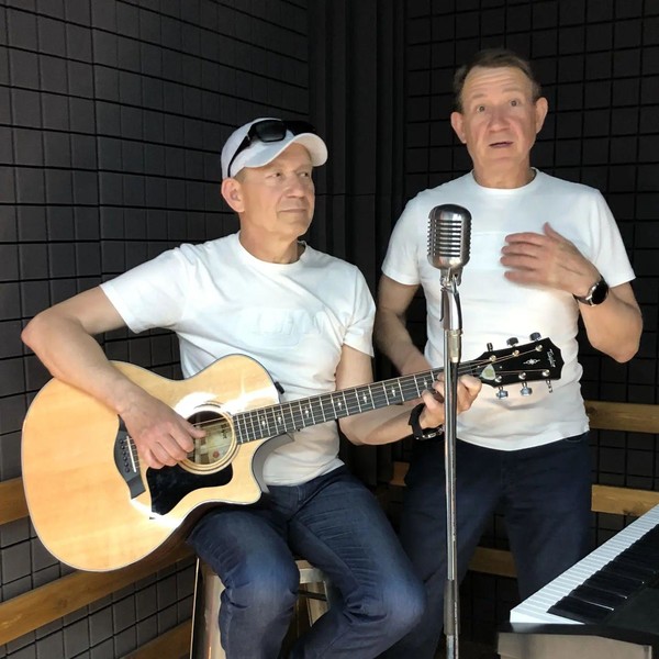 Валерий Пономаренко выходит на сцену с песнями брата, чтобы отдать его долги после смерти