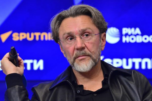 Журналисты обнаружили, что стало с проектом Шнурова «Зоя»