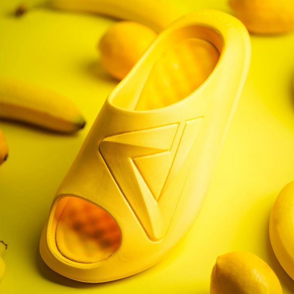 6 Лето вместе с PEAK: сланцы бренда уже доступны в магазинах NCF и Nonconform