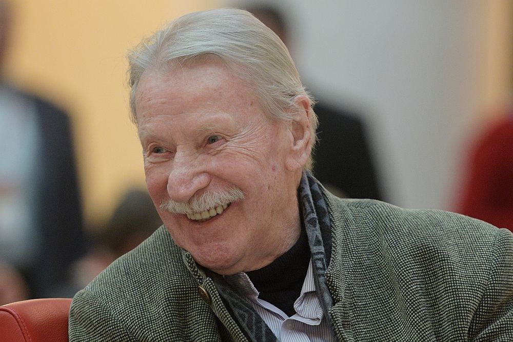 92-летний Иван Краско стал жить с 28-летней помощницей