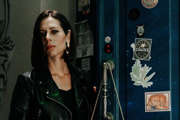 AQACy_zaNHg82WyJ4-V_BEmFZdXF6djogSOWHJrNONiq6x17Njo-hfEEE59tVL6B8_qv4k0syhYEQG3KXRRkbSAQ4CM Артем Ткаченко и Сабина Ахмедова снялись в новом мистическом сериале Смотрите кадры и эксклюзивный фрагмент из нового проекта KION «Там, где цветет полынь»