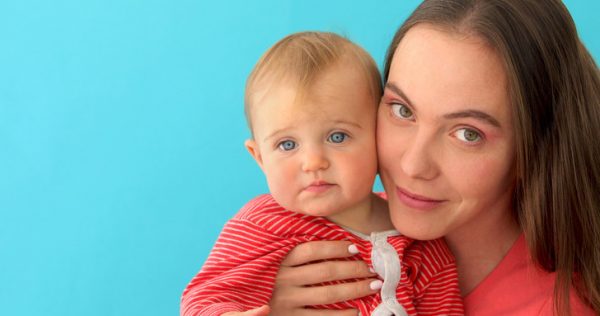 Это вам не baby-face! Почему взрослым нельзя пользоваться детской косметикой