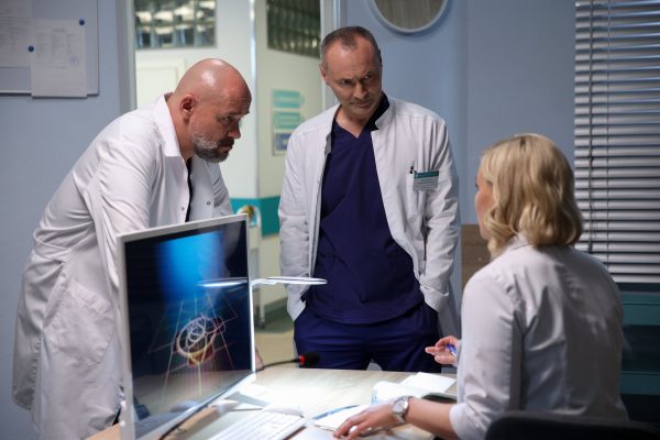 AQAC05Z7Yg5DajCNM7L6vgJi3Pq3xfGipOZR8JiO—B0yMIGlAiNDg8FlIQ65f3j87LaNbU57Wwcpvr49XJzPMMMW4w Аверин и Яковлева возвращаются в «Склифосовский»: первые кадры Актеры завершили работу над новым, 11-м сезоном