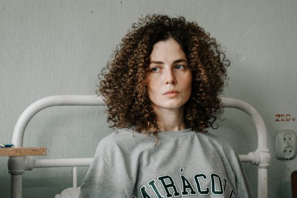 Юлия Снигирь в неожиданном образе снимается в новом сериале Премьера многосерийной драмы состоится уже в этом году