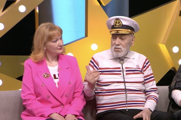 Бедрос Киркоров заявил, что не собирается жениться на 43-летней подруге